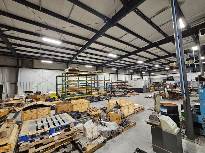 More Photos Of 701 Tomahawk Dr, Kutztown Light Manufacturing For Lease