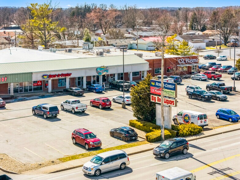 More Photos Of 4023-4025 W 3rd St, Bloomington Storefront For Sale