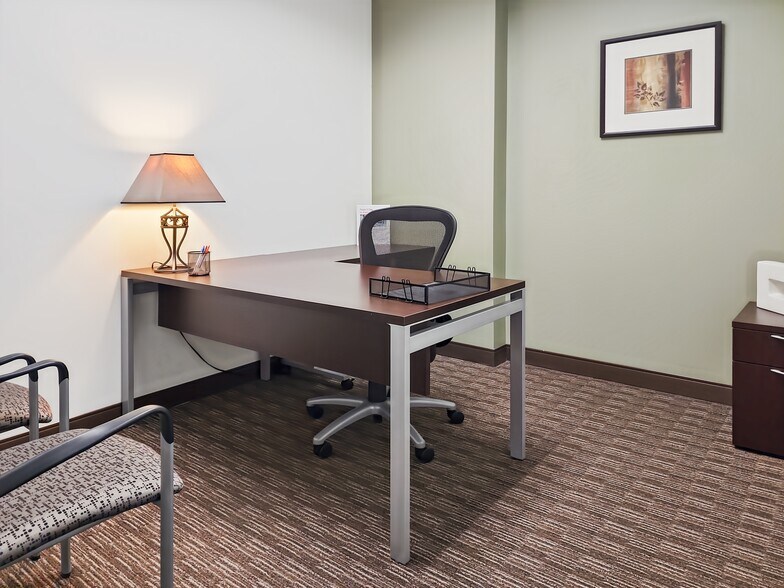 More Photos Of 6312 S Fiddlers Green Cir, Greenwood Village Coworking Space