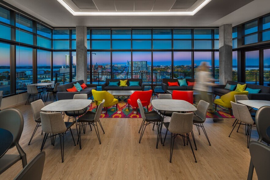 More Photos Of 1004-1028 E Washington Ave, Madison Apartments For Lease