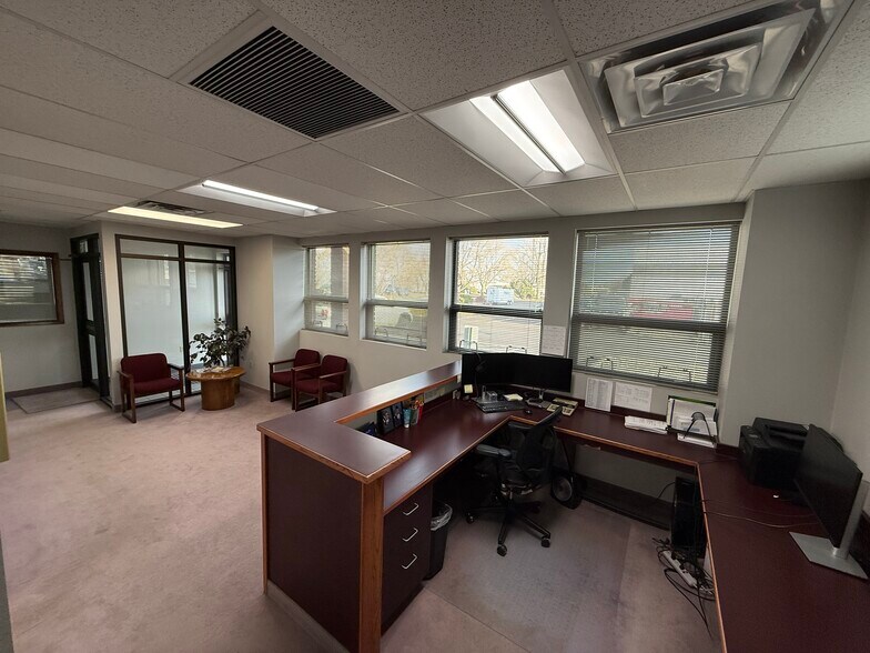 More Photos Of 1309 Duff Dr, Fort Collins Warehouse For Sale