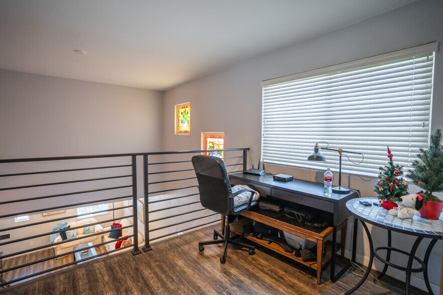 More Photos Of 416 Lime Ave, Long Beach Multifamily For Sale