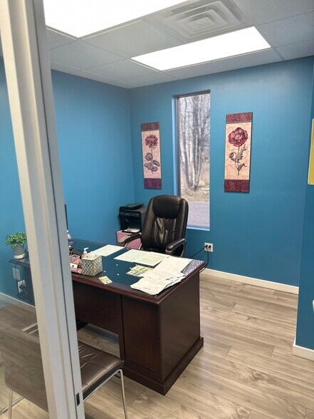 More Photos Of 457 Wadsworth Blvd, Lakewood Storefront For Lease