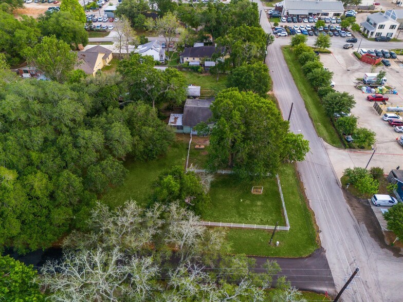 More Photos Of 30315 2nd St., Fulshear Land For Sale