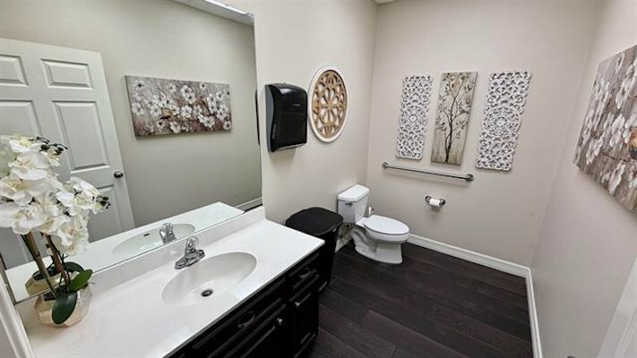 More Photos Of , Beaumont Office For Sale