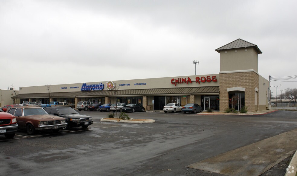 More Photos Of 2545-2567 SW Military Dr, San Antonio Unknown For Lease