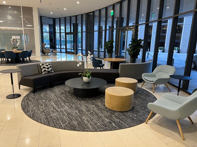 More Photos Of 1840 Century Park E, Los Angeles Office For Lease