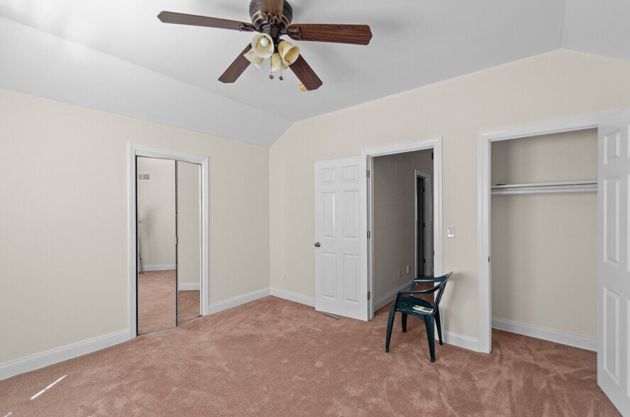 More Photos Of 431 Washington Ave, Belleville Healthcare For Sale