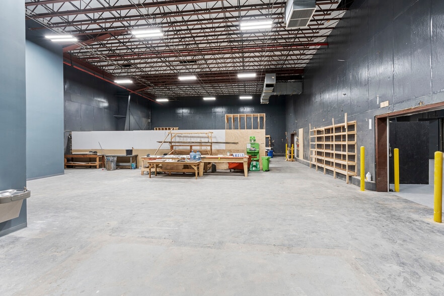 More Photos Of 4865 Arthur Kill Rd, Staten Island Warehouse For Sale