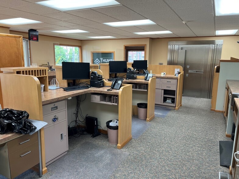 More Photos Of 2543 S Sherman Rd, Applegate Medical For Sale