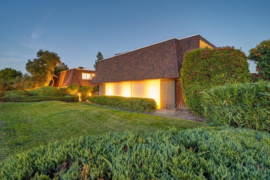 More Photos Of 5372 Garfield Ave, Sacramento Apartments For Sale