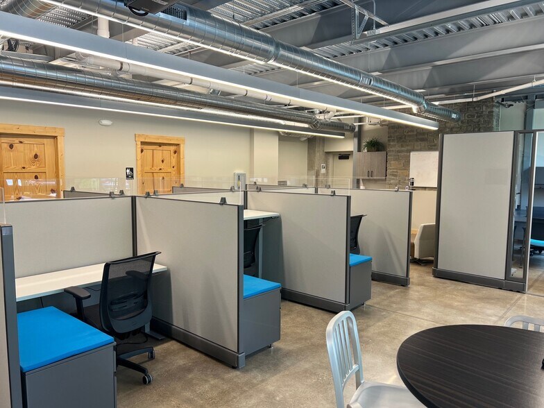 More Photos Of 8066 E Fulton St, Ada Office For Lease