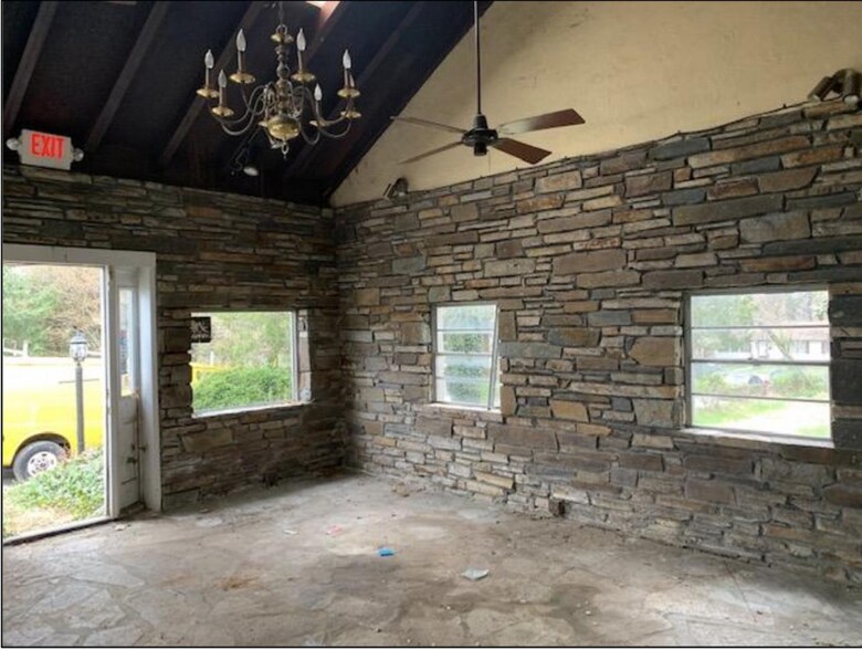 More Photos Of 9066 Baltimore Ave, College Park Storefront Retail Residential For Lease