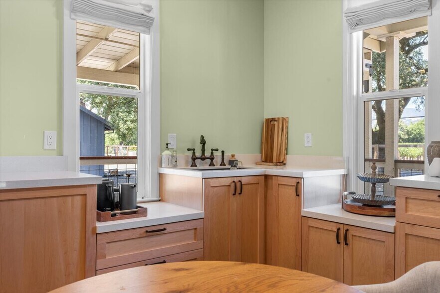 More Photos Of 5647 Highway 128, Geyserville Multifamily For Sale