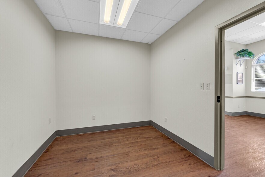 More Photos Of 2285 N Central Ave, Kissimmee Medical For Lease
