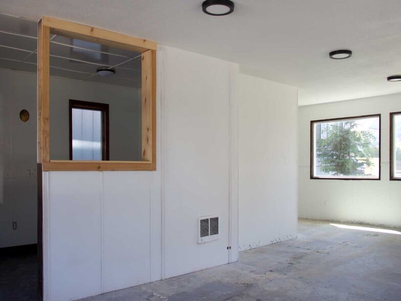 More Photos Of 1347 S Hemlock St, Cannon Beach Restaurant For Sale