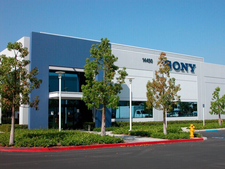 More Photos Of 14440 Myford Rd, Irvine Unknown For Lease