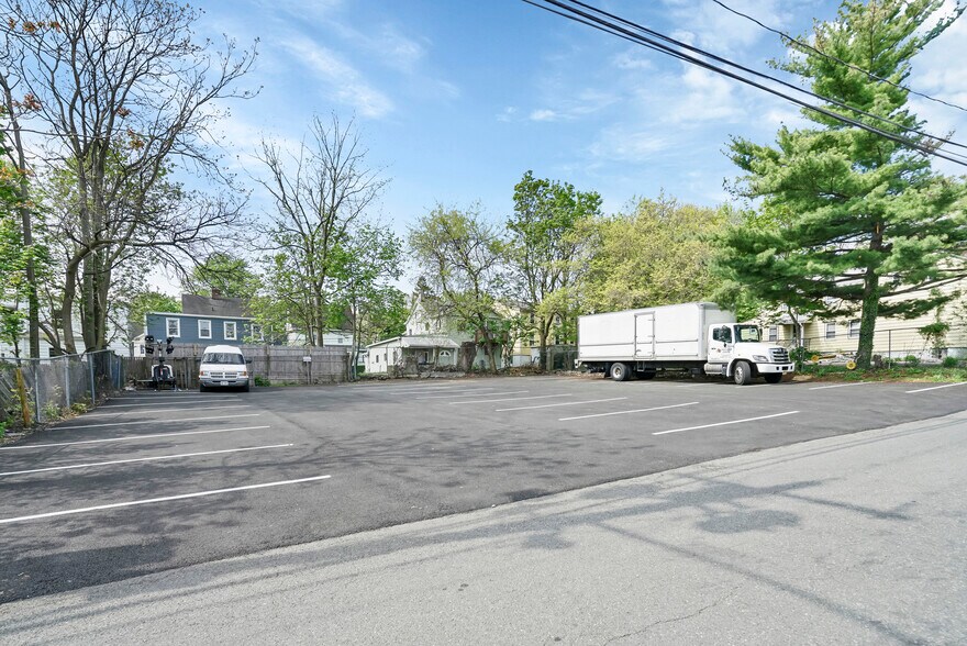 More Photos Of 149 Burd St, Nyack Warehouse For Sale