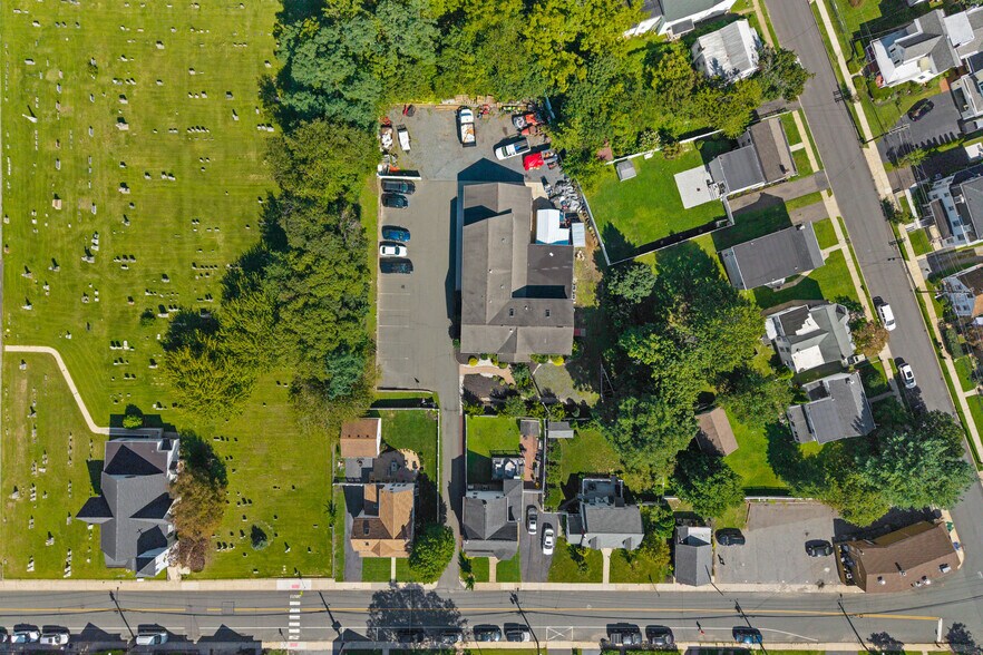Primary Photo Of 466 Church St, Hamilton Office For Sale