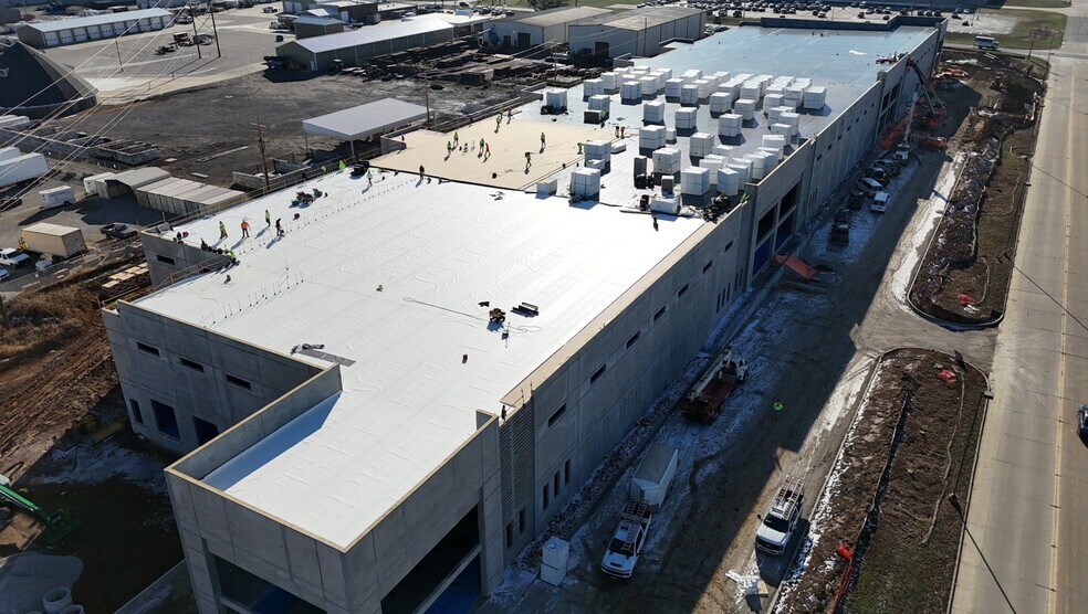 More Photos Of 2880 Arnold Tenbrook Rd, Arnold Manufacturing For Lease