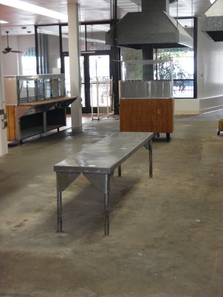 More Photos Of 605-607 W Whittier Blvd, Montebello Storefront For Sale