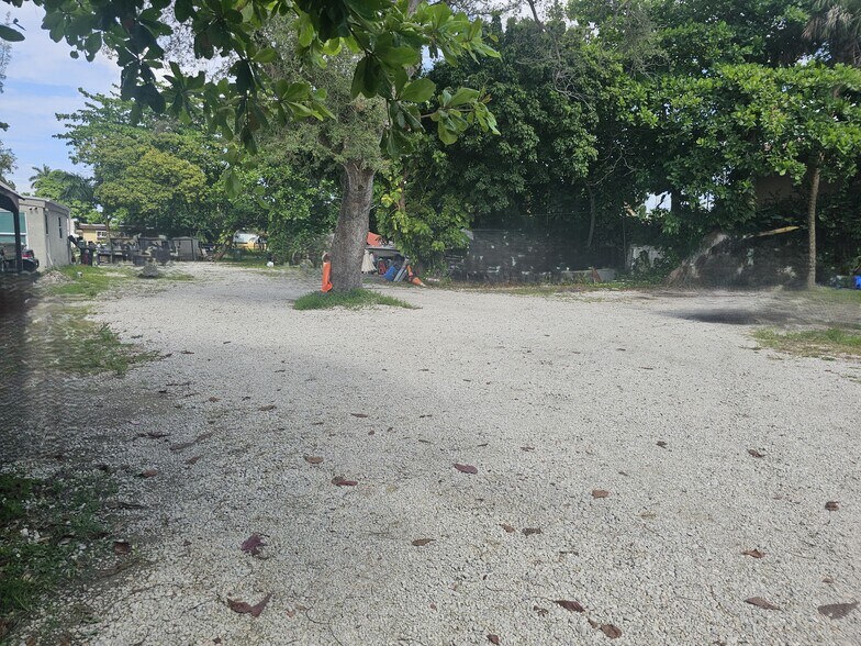 More Photos Of 1872 SW 29th Ave, Fort Lauderdale Land For Sale