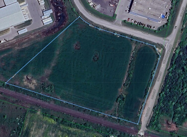 More Photos Of Tops Dr, Grimsby Land For Sale