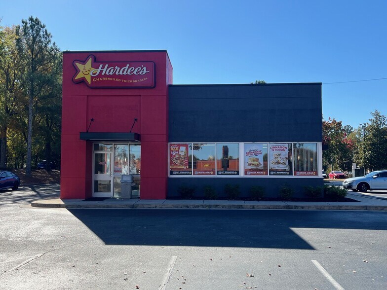 Primary Photo Of 4360 Washington Rd, Evans Fast Food For Lease