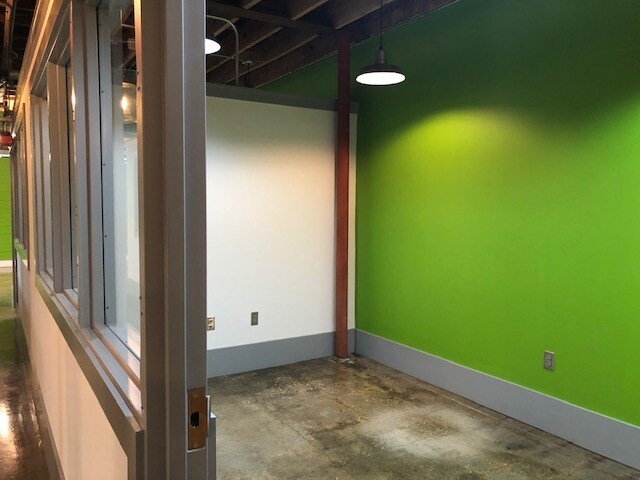 More Photos Of 624-626 New Bridge St, Jacksonville Storefront Retail Office For Sale