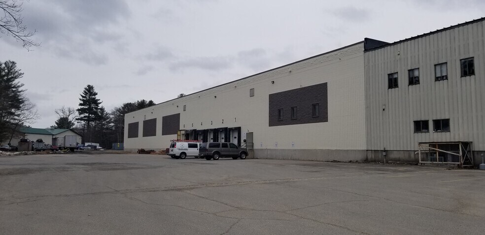 Primary Photo Of 95A to 95B, Ayer Warehouse For Lease