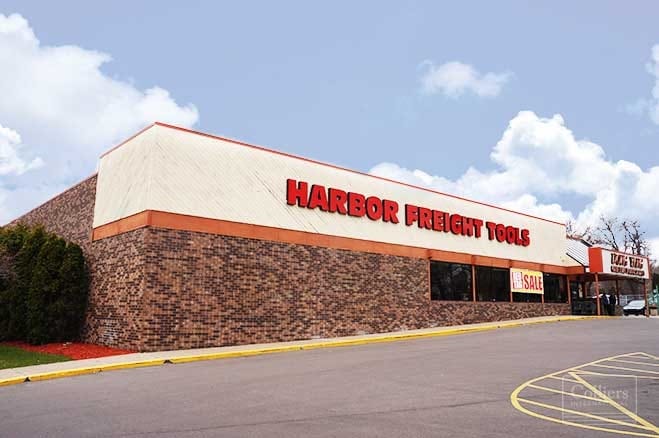 More Photos Of 755-925 NE 45th Ave, Minneapolis Unknown For Lease