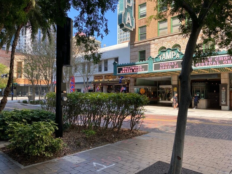 More Photos Of 715 N Franklin St, Tampa Health Club For Lease