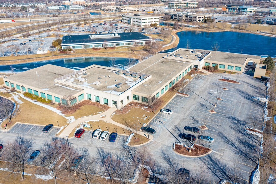 More Photos Of 4300 Weaver Pky, Warrenville Office For Lease