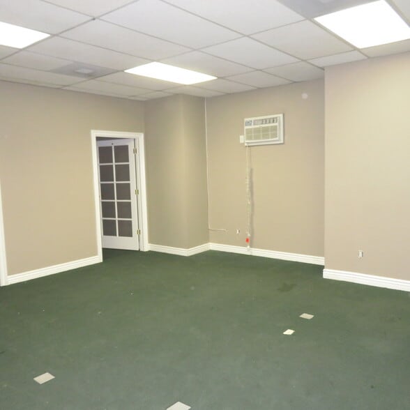More Photos Of 17026-17030 E Cypress St, Covina Medical For Lease