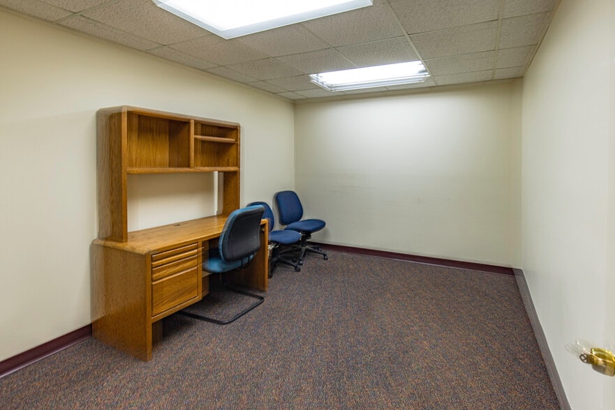 More Photos Of 417 Main St, Bangor Office For Lease