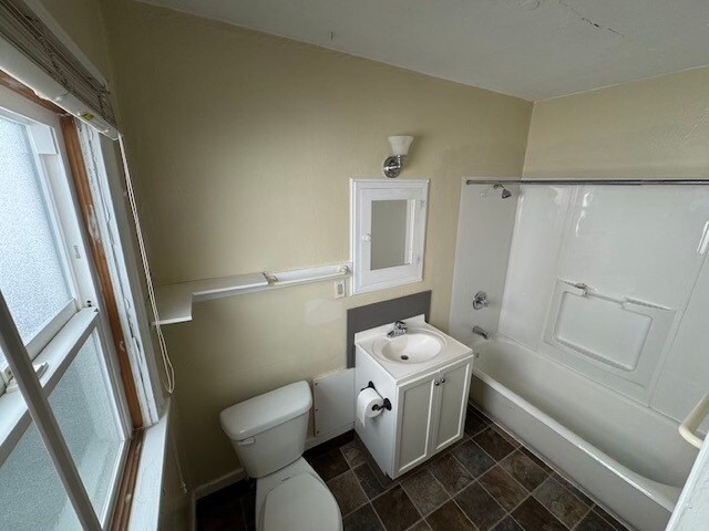 More Photos Of 1230 Chemeketa St NE, Salem Apartments For Sale