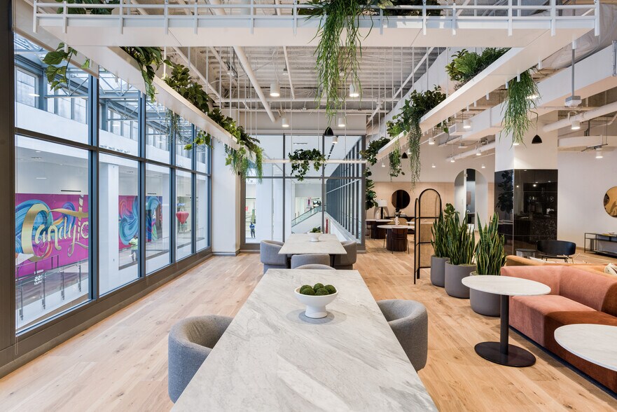 More Photos Of 901-937 Market St, Philadelphia Coworking Space