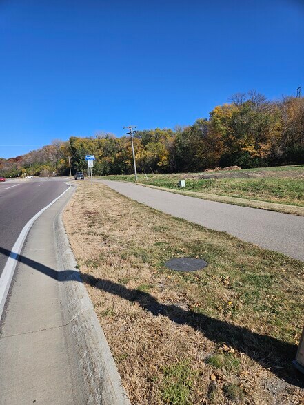 More Photos Of 2401 N. Riverfront Dr., Mankato Land For Sale