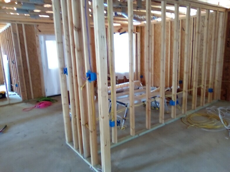 More Photos Of 160 Canterbury Dr, Eufaula Multifamily For Sale