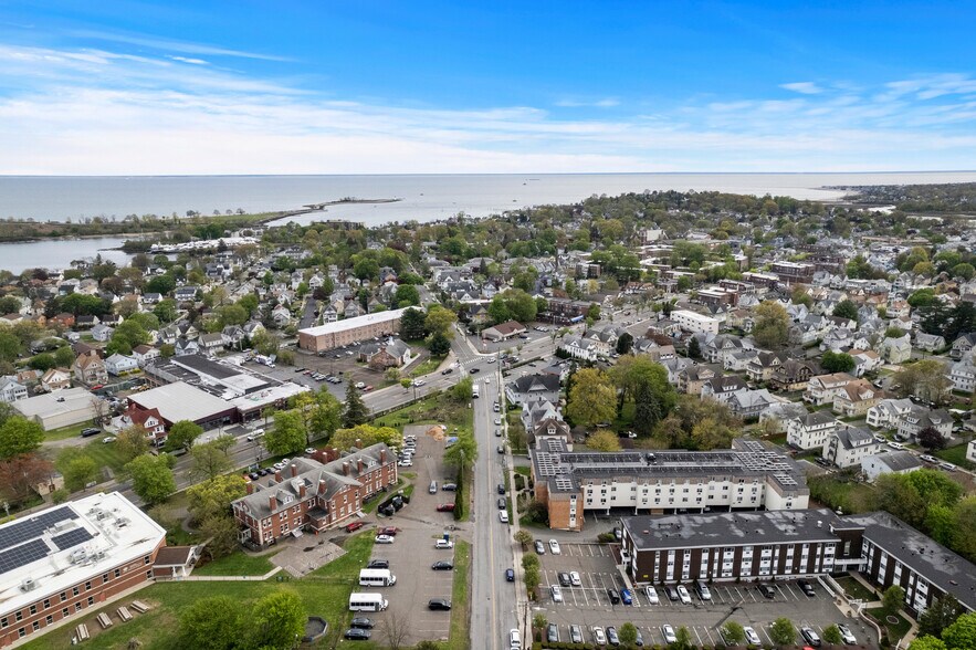 More Photos Of 575 Ellsworth St, Bridgeport Apartments For Sale