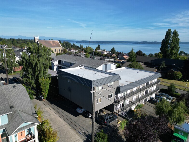 More Photos Of 1002 N J St, Tacoma Apartments For Sale