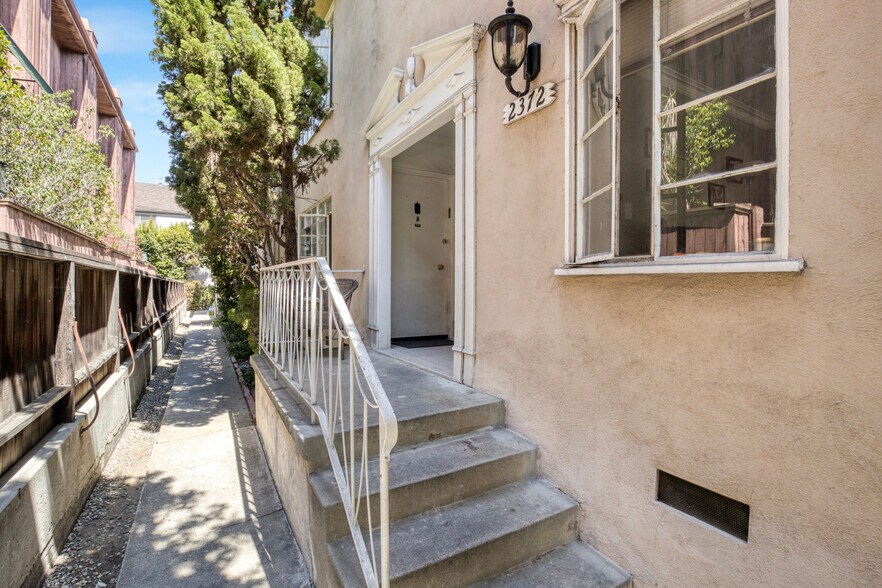 More Photos Of 2372-2374 S Beverly Glen Blvd, Los Angeles Apartments For Sale