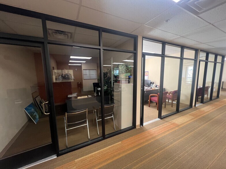 More Photos Of 121 S Center St, Turlock Office For Lease