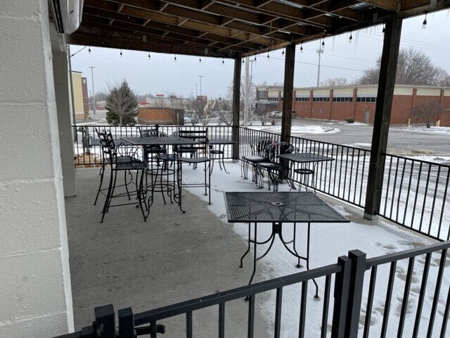 More Photos Of 7108 Ditzler Ave, Raytown Bar For Sale