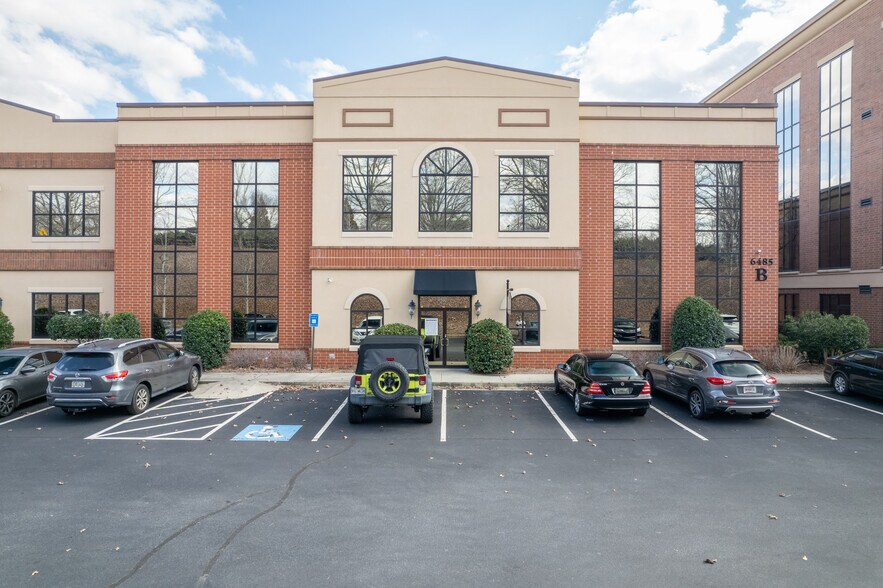 More Photos Of 6485 Shiloh Rd, Alpharetta Light Distribution For Lease