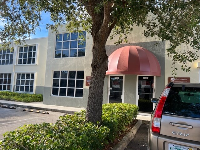 More Photos Of 12900-12940 SW 133rd Ct, Miami Office Residential For Lease