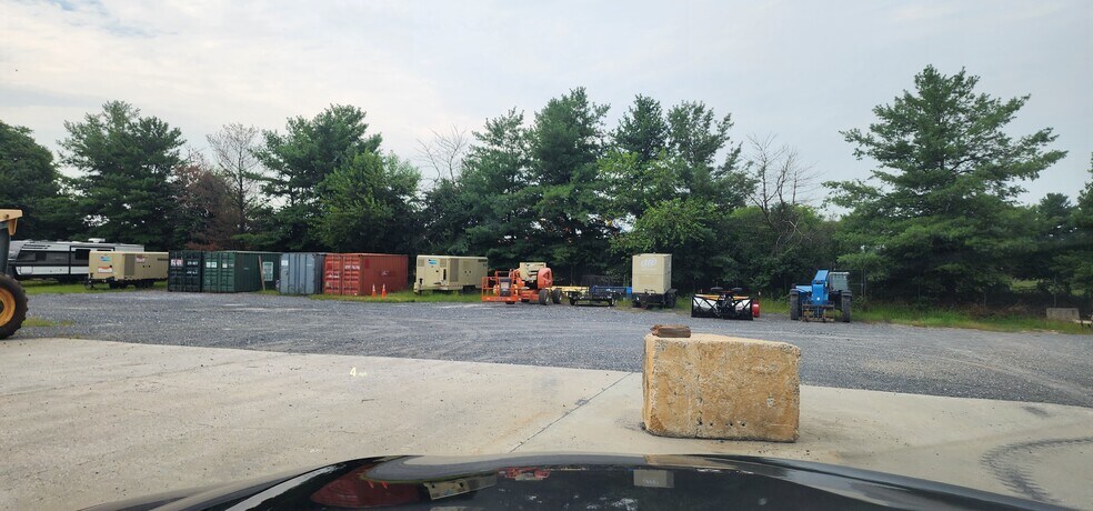 Primary Photo Of 4619 Wedgewood Blvd, Frederick Land For Lease