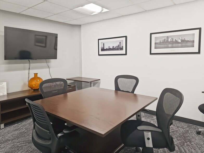 More Photos Of 360 Bloomfield Ave, Windsor Coworking Space