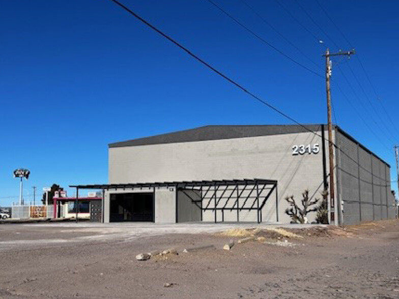 Primary Photo Of 2315 S Valley Dr, Las Cruces Light Manufacturing For Lease