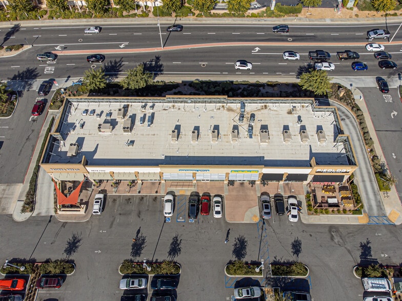 More Photos Of 1620 E 1st St, Beaumont General Retail For Sale
